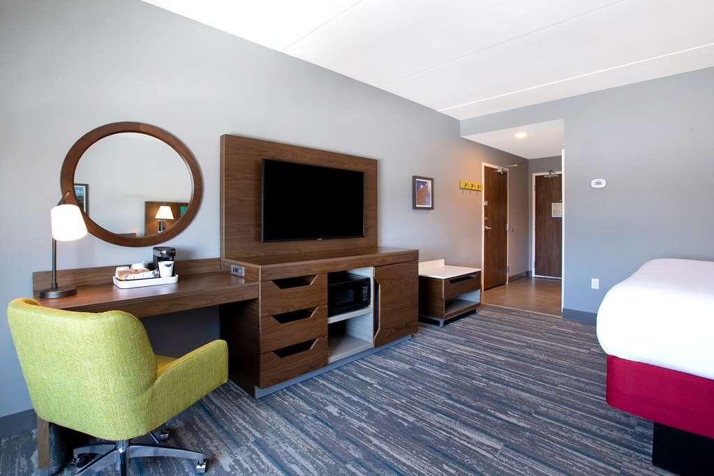 Hampton Inn & Suites Ottawa West, Ontario, Canada Cameră foto